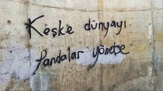 Yardımcıları da kutup ayıları olsun.