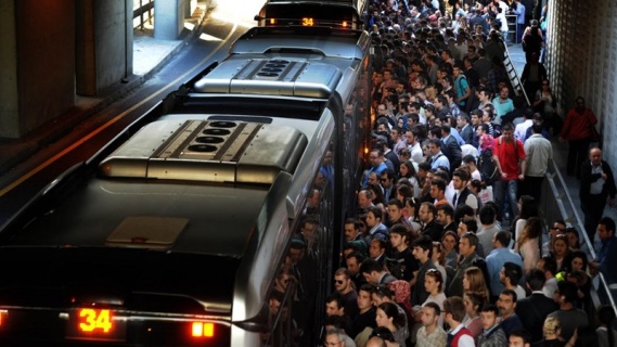 Metrobüs Geyikleri 5