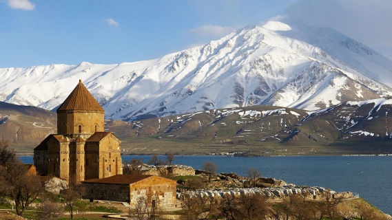 Akdamar Kilisesi