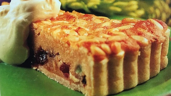 Badem ve Ballı Tart