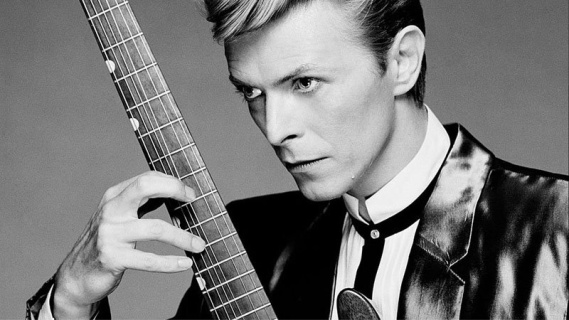 Yıldız Tozlarından Bir Adam: David Bowie