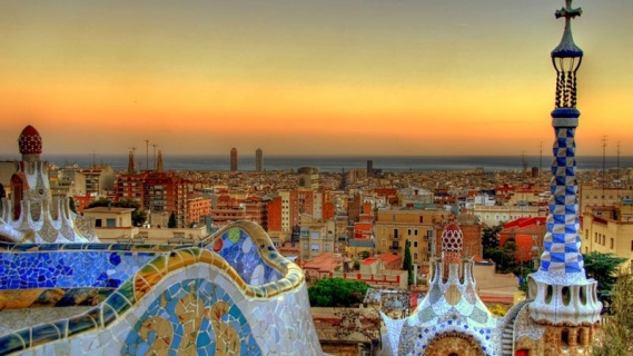 Güell Park'tan Barselona