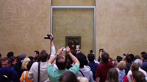 Louvre'da Mona Lisa