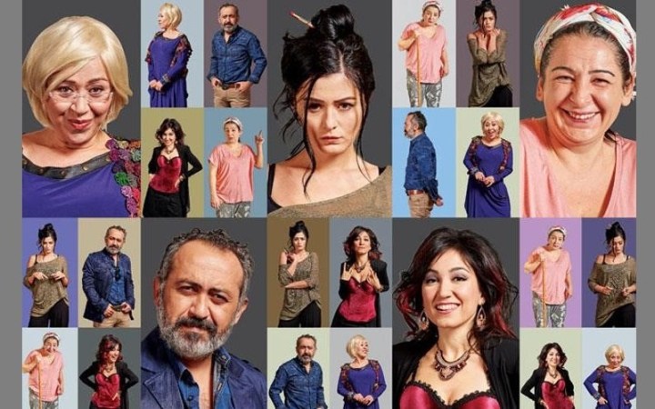 Bütün Kadınların  Kafası Karışıktır