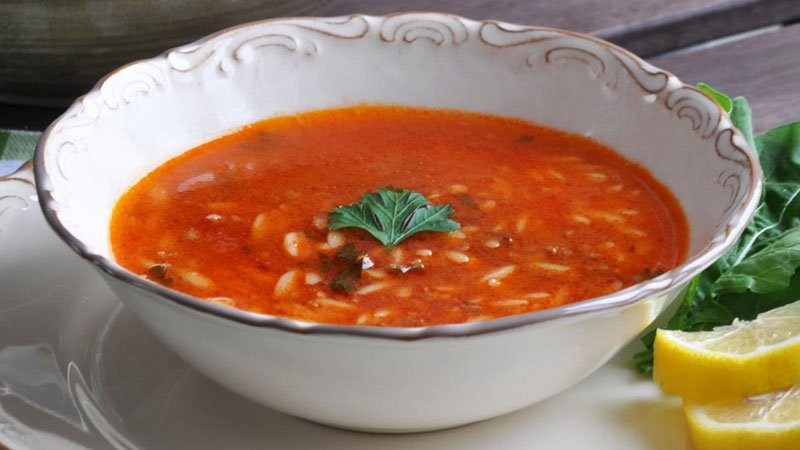 Kıymalı Şehriye Çorbası